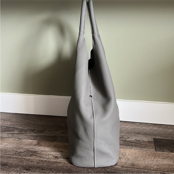NWOT Gray Leather Tote Bag - Picture 5 of 12